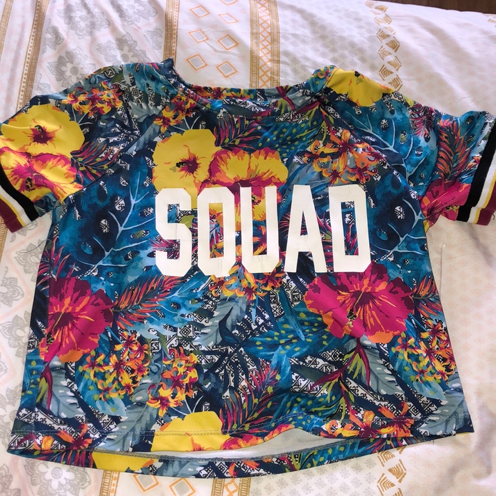 Squad crop top